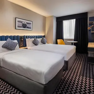 3* Hotell Academy Plaza