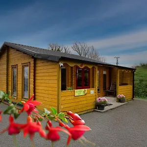  Apartment Red Robin Nest Ireland